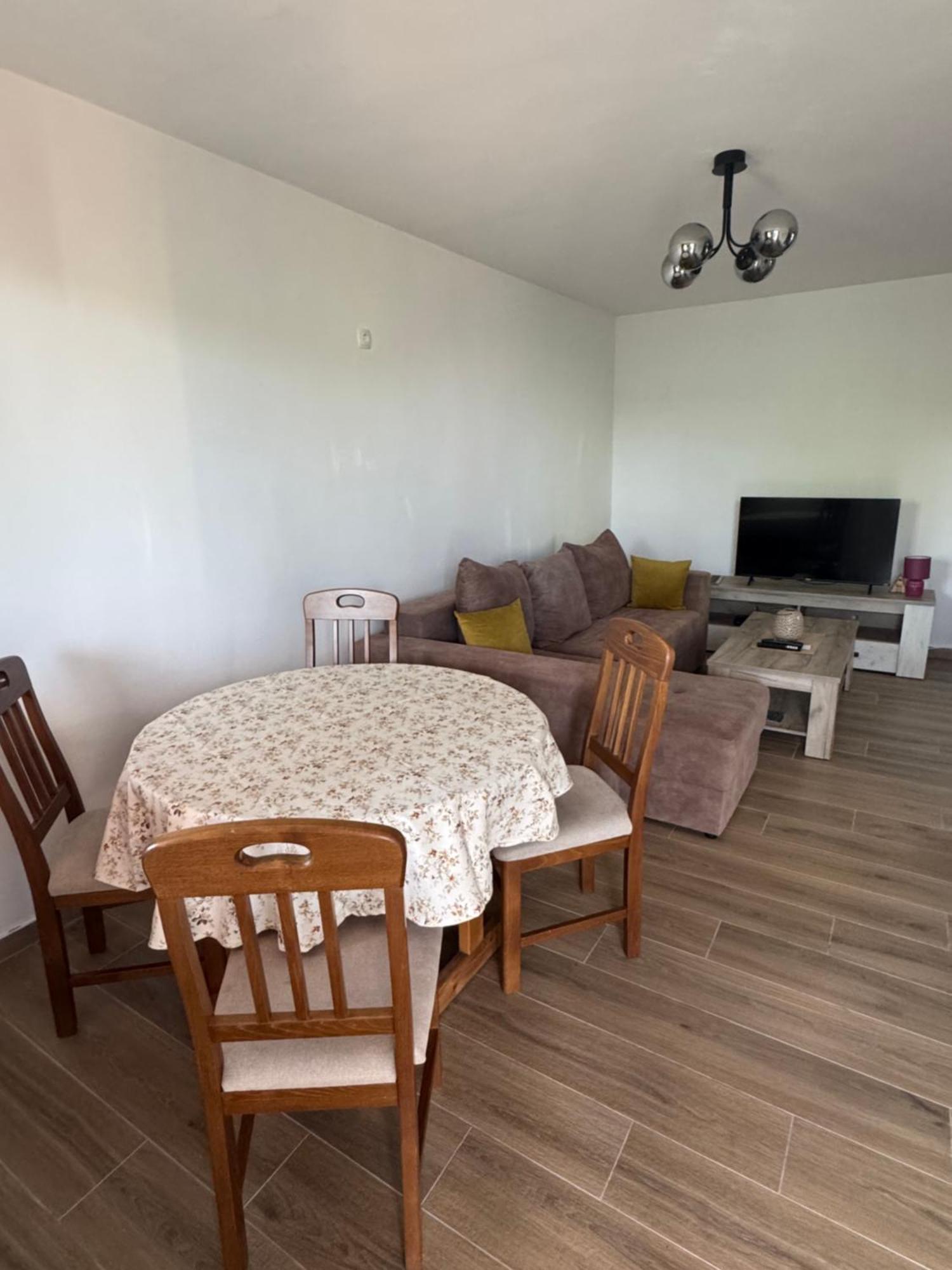 Holiday Village Ostrog Никшич Экстерьер фото
