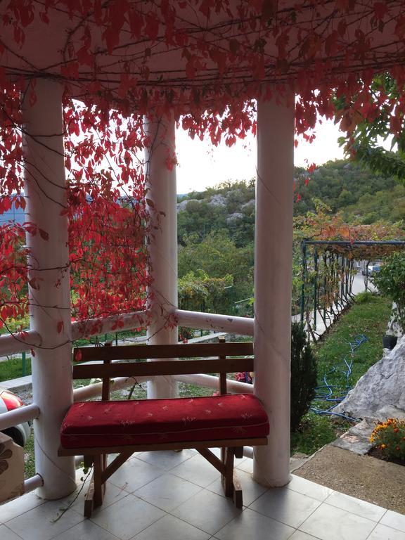 Holiday Village Ostrog Никшич Экстерьер фото